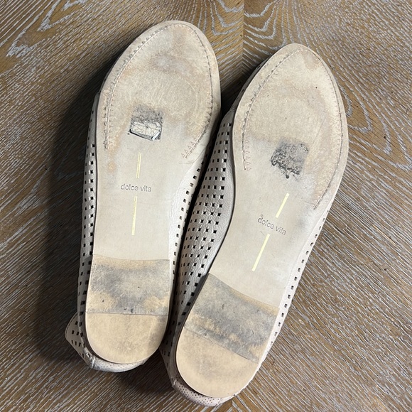 DOLCE VITA Laser Cutout Flats 11 - Picture 7 of 7